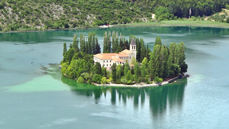 クロアチア・アドリアーノ「ヴィソヴァツ島」